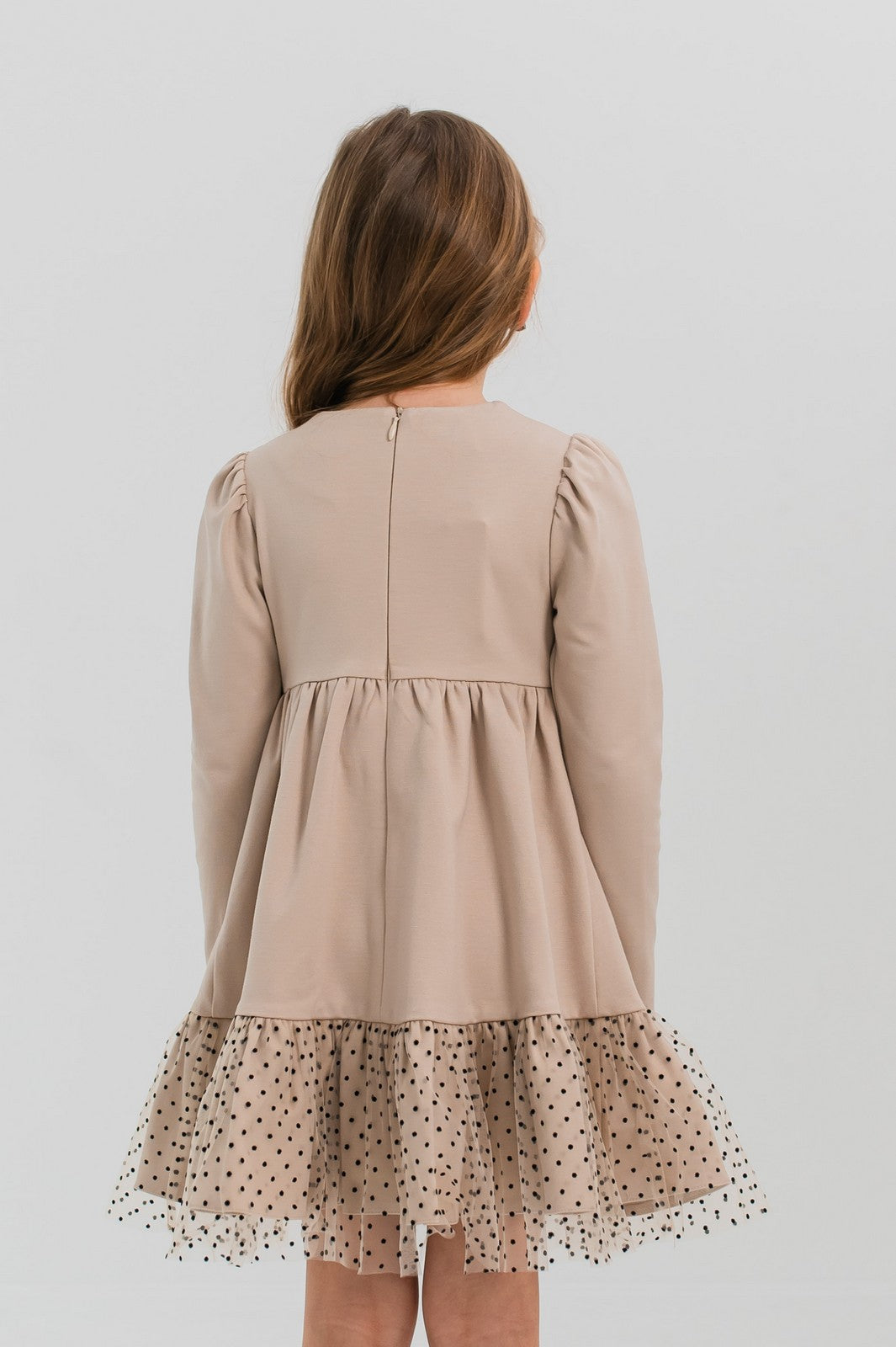 Rochie Radeyah,bej